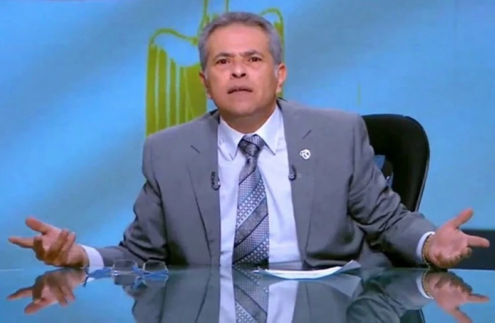 سجن توفيق عكاشة لامتناعه عن دفع نفقة ابنه