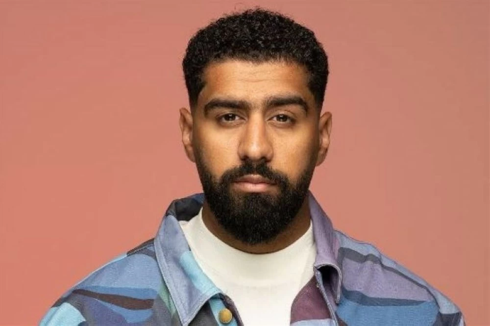 بدر الشعيبي يهدد بمقاضاة المسيئين بعد زواجه