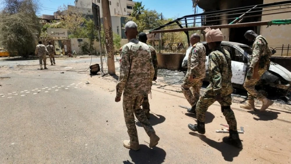 السيطرة على بارا: الجيش السوداني يؤكد والدعم السريع ينفي