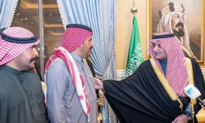 أمير تبوك يكرم شقيقين لأمانتهما بمكافأة مجزية