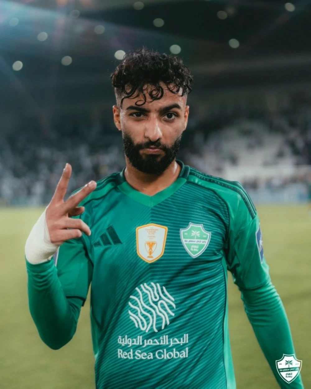 "تحدي الدوري والكأس: من سيفوز بين أبوالشامات أخوان؟"