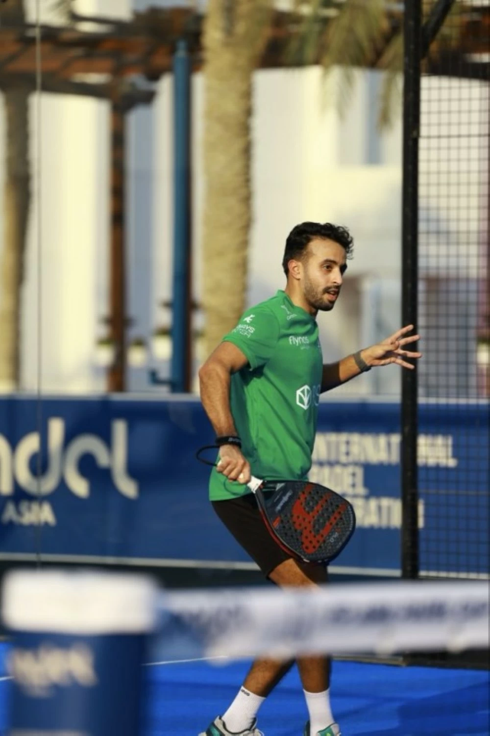 انطلاق بطولة نخبة البادل بمشاركة 145 فريقاً مميزاً