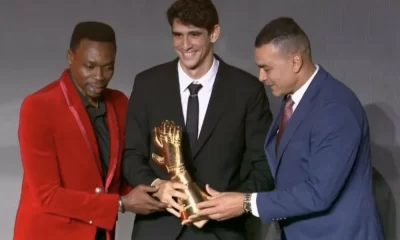 قفاز بونو: الأفضل في حراسة المرمى بأفريقيا