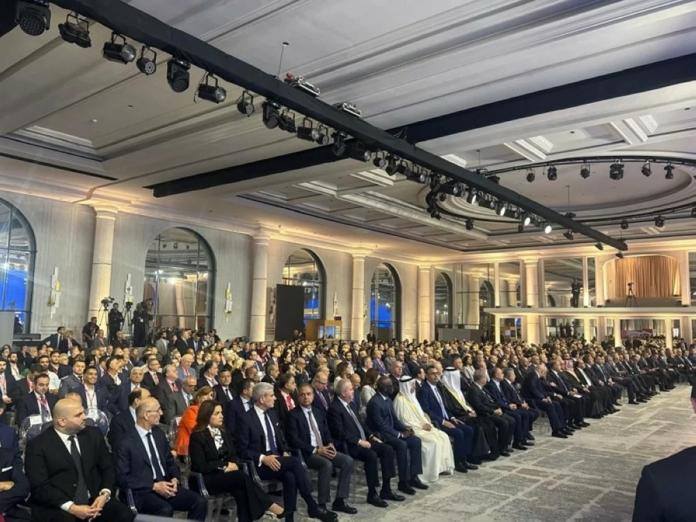 الرئيس اللبناني يدعو السعوديين لزيارة بيروت مجددًا