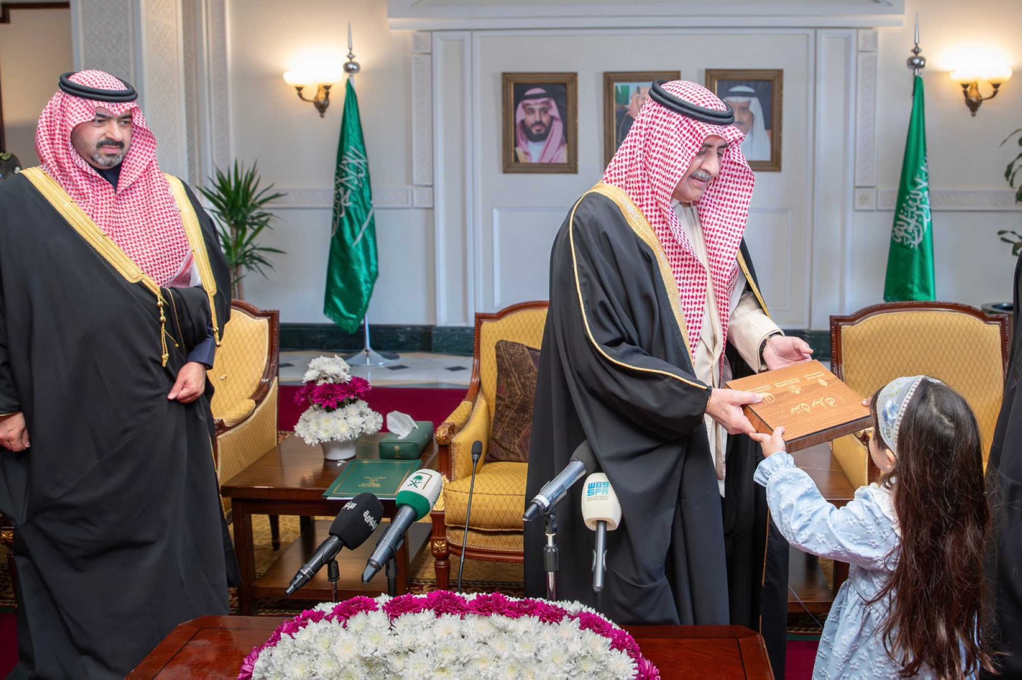 تسليم وحدات الإسكان التنموي في تبوك لدعم الأسر المستحقة