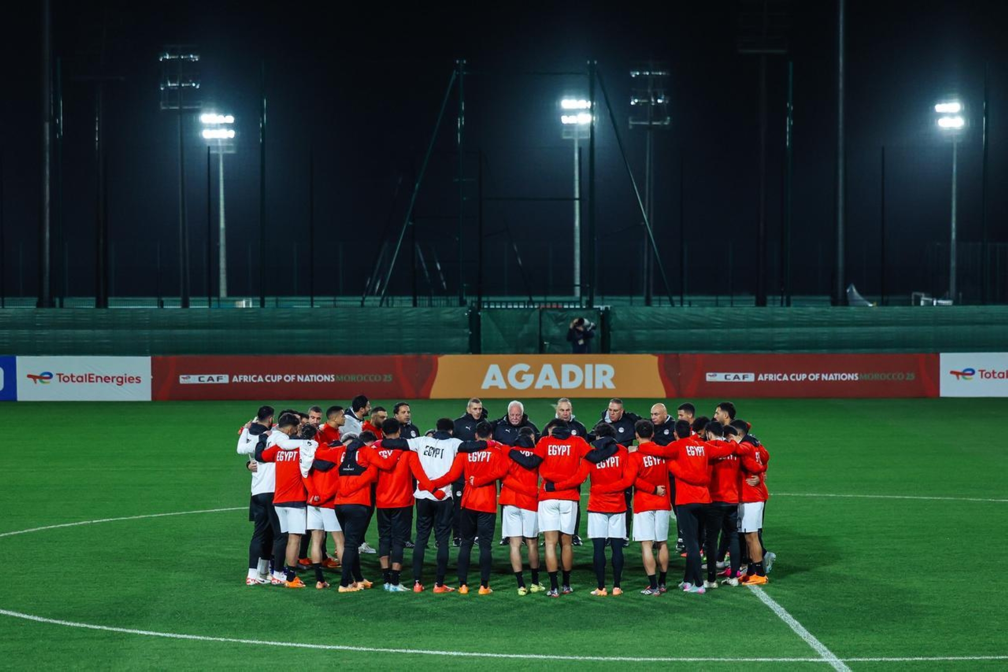 مصر ضد زيمبابوي: الفراعنة يبدأون رحلة اللقب الثامن بأمم إفريقيا