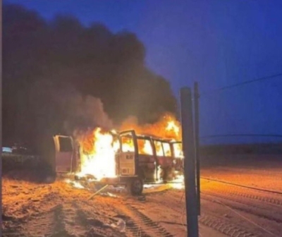 شجاعة مواطن تنقذ 6 معلمات من حافلة محترقة بطريق طبرجل