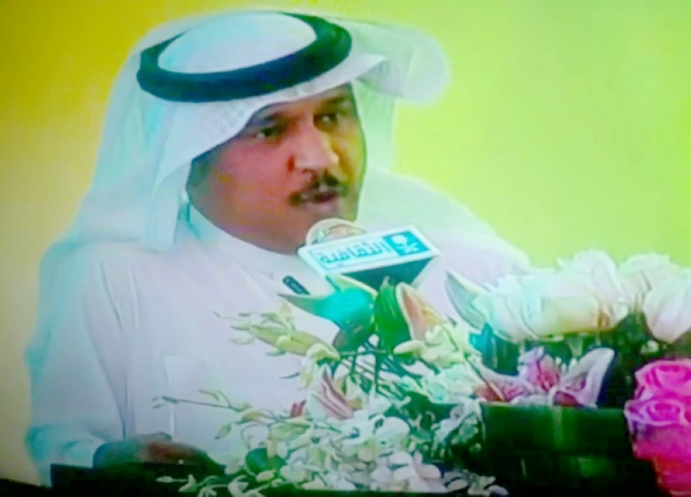 فيصل أكرم: سر الغياب المتعمد ورؤيته للشعر والنقد الأدبي