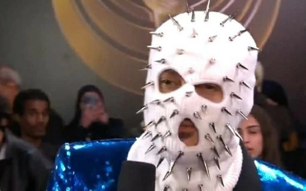 رامز جلال في Joy Awards: قناع غامض وبرنامج مقالب جديد