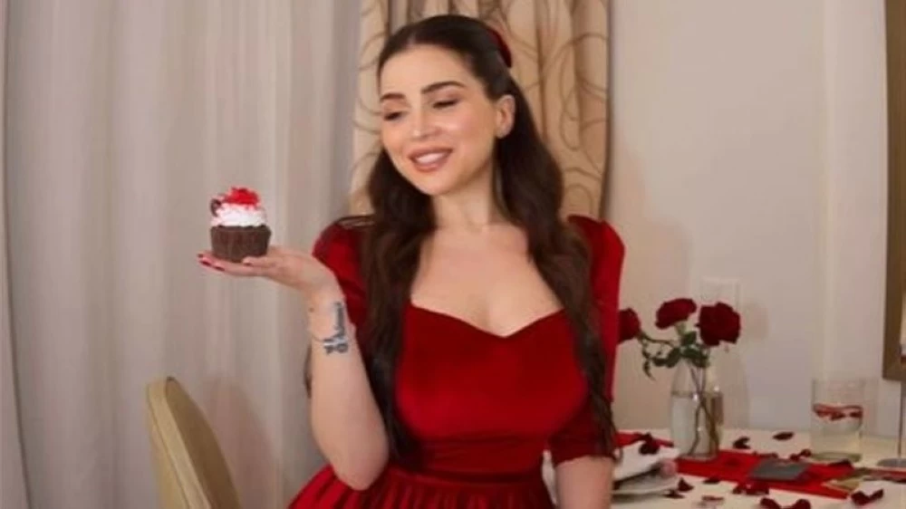 عيد ميلاد مي عز الدين: إطلالة جذابة ومسيرة فنية ناجحة