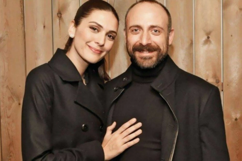 خالد أرجنتش 'السلطان سليمان' يفتتح متجر حلويات في لندن