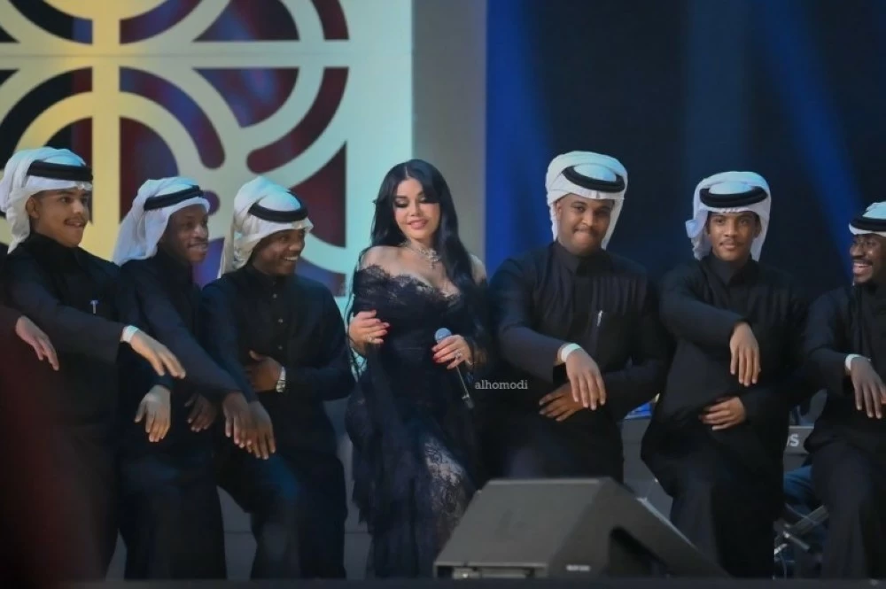 هيفاء وهبي في موسم الرياض: حفل أسطوري ورقصات خليجية