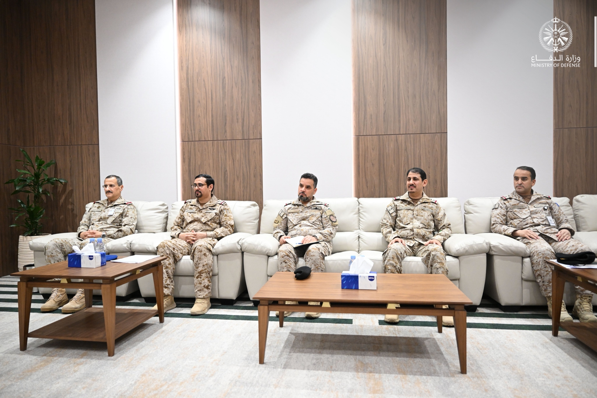 مباحثات سعودية باكستانية لتعزيز التعاون العسكري والدفاعي