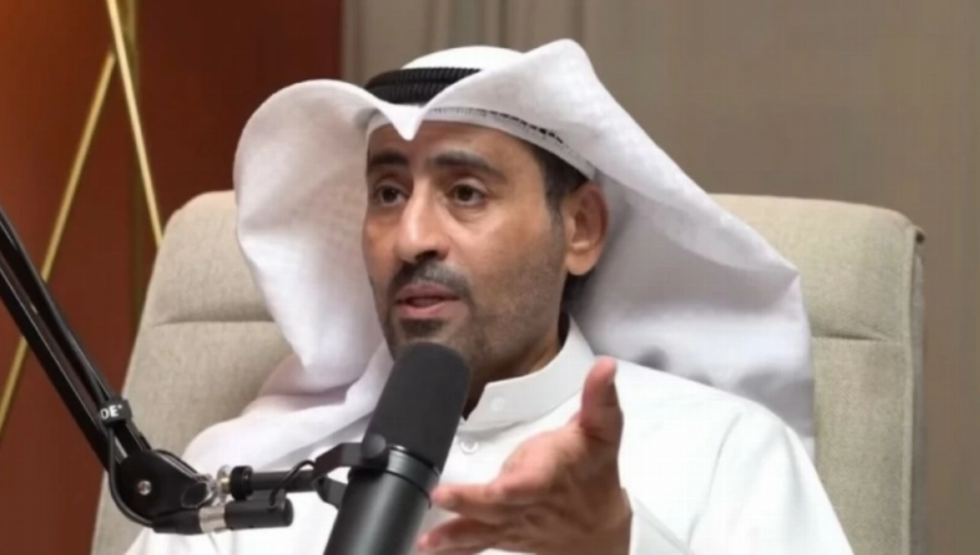 وفاة الكاتب بدر المطيري: قصة الظلم التي ألهمت روايته