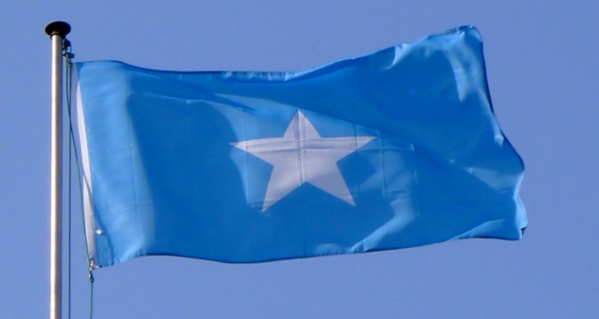 الصومال يلغي اتفاقياته مع الإمارات: تصعيد في القرن الأفريقي