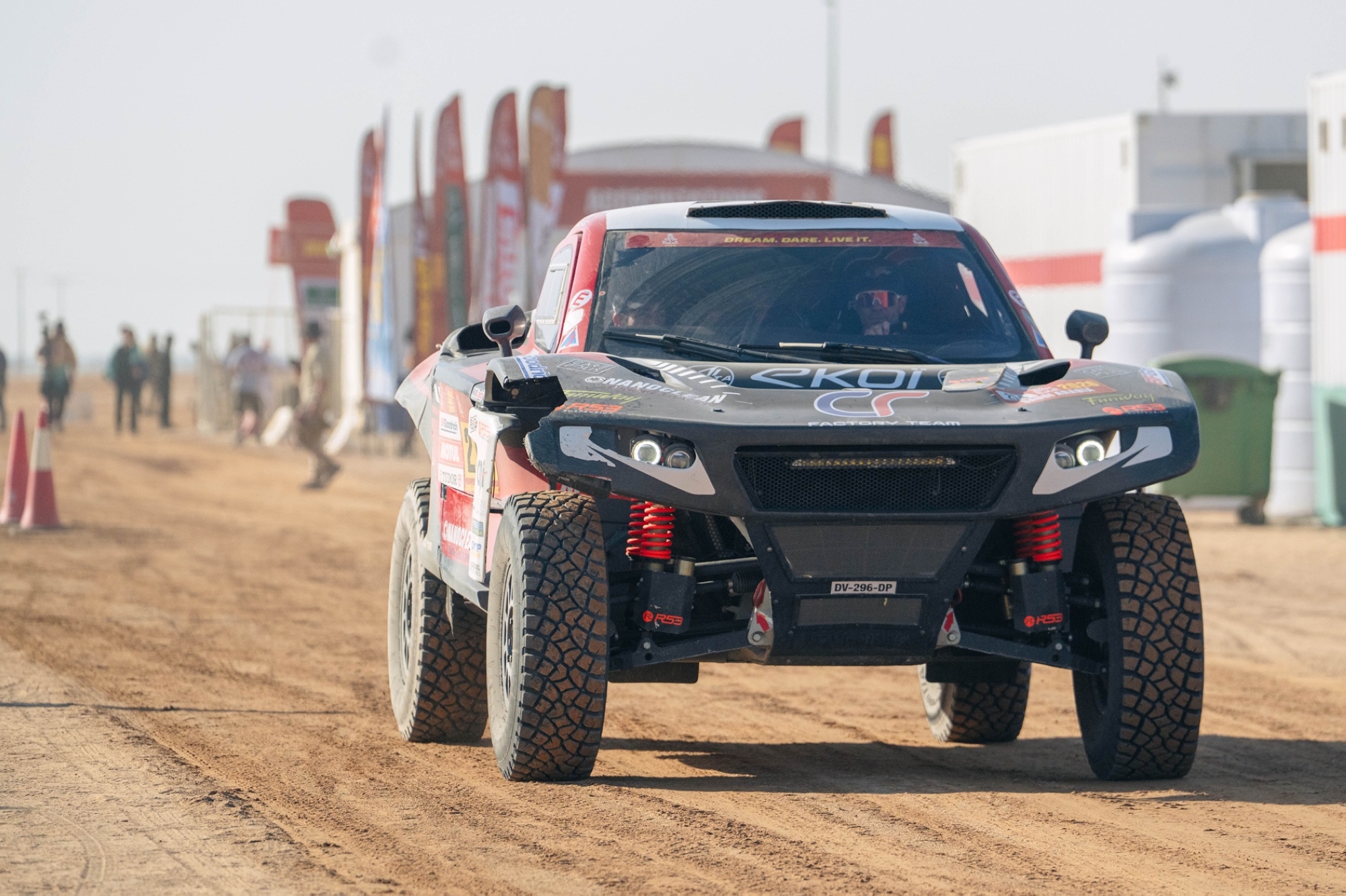 نتائج المرحلة الثامنة رالي داكار 2026 وتألق دانية عقيل