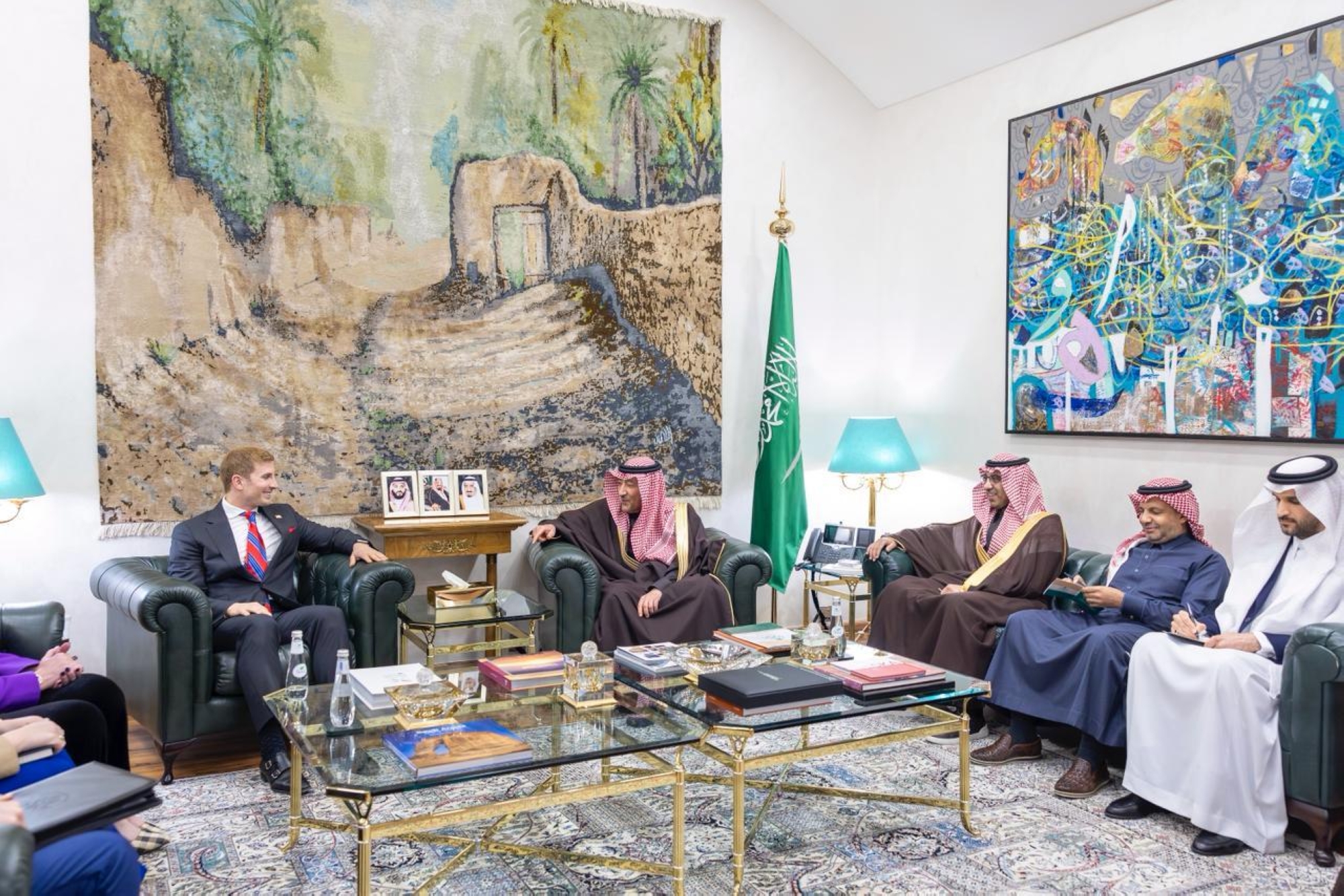 مباحثات سعودية أمريكية لتعزيز التعاون الاقتصادي والأمني