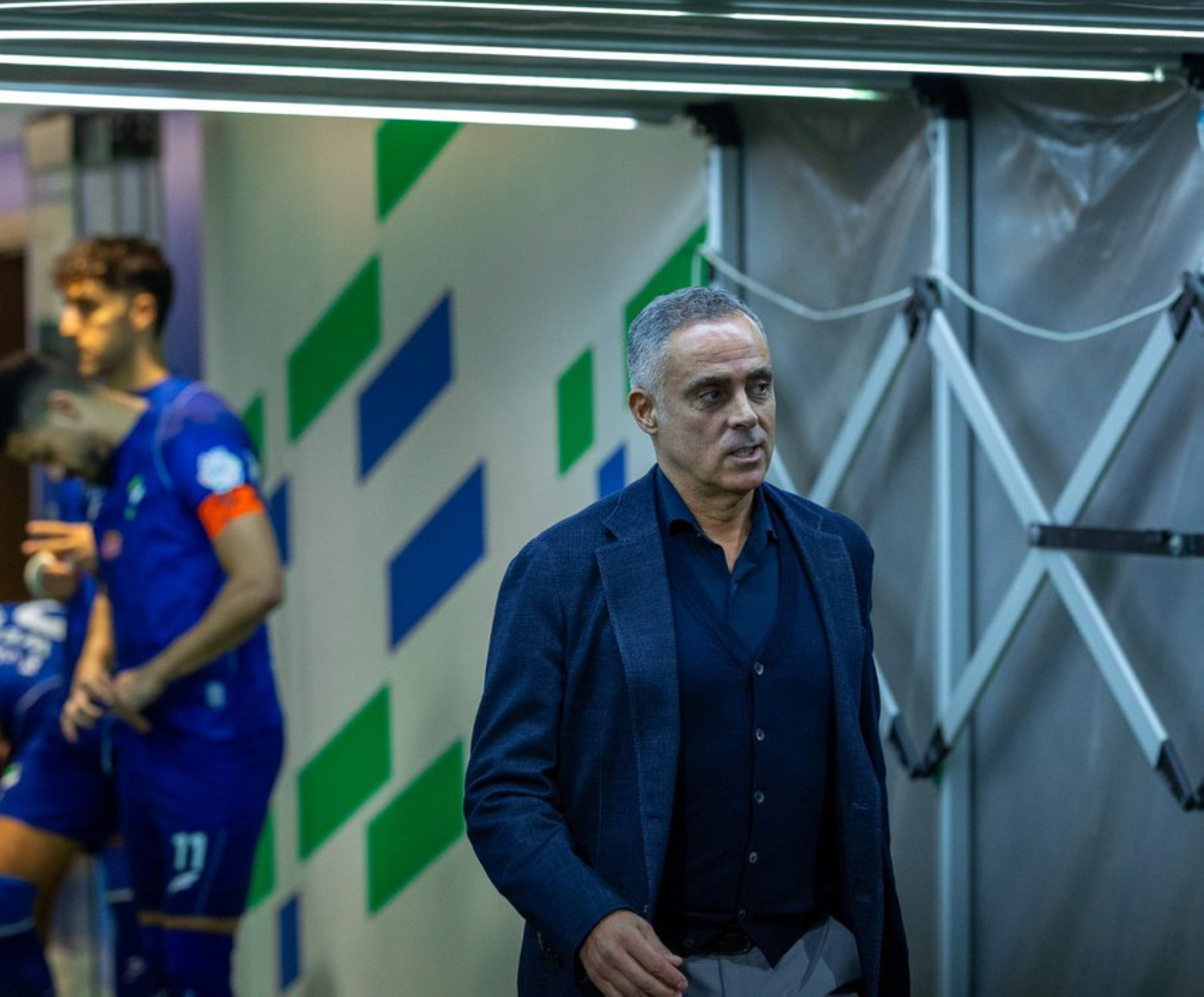 جوميز: التركيز وروح العائلة قادا الفتح للفوز على الرياض