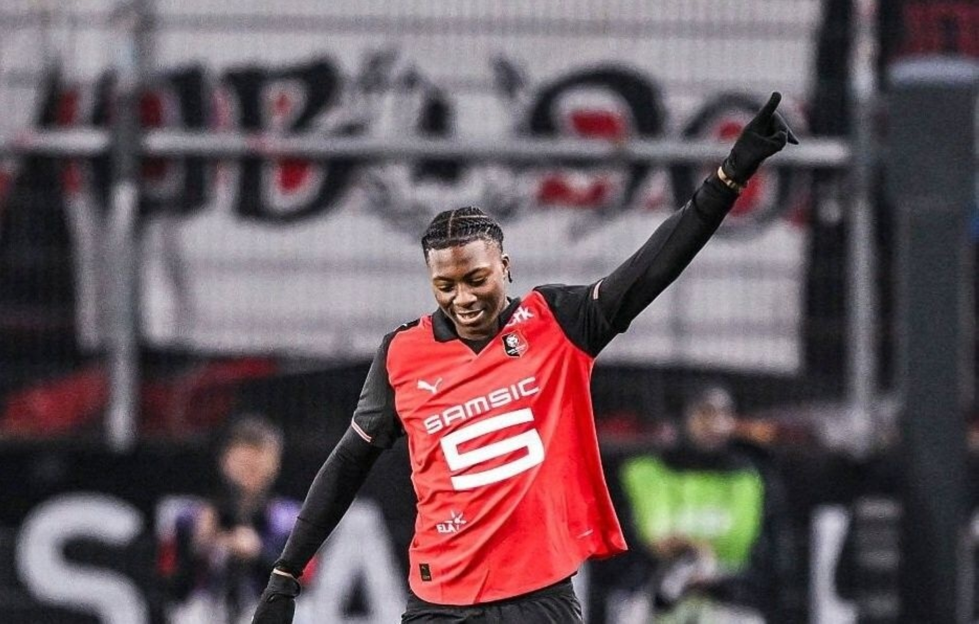 الهلال ينافس أندية إنجليزية لضم مهاجم رين محمد ميتي