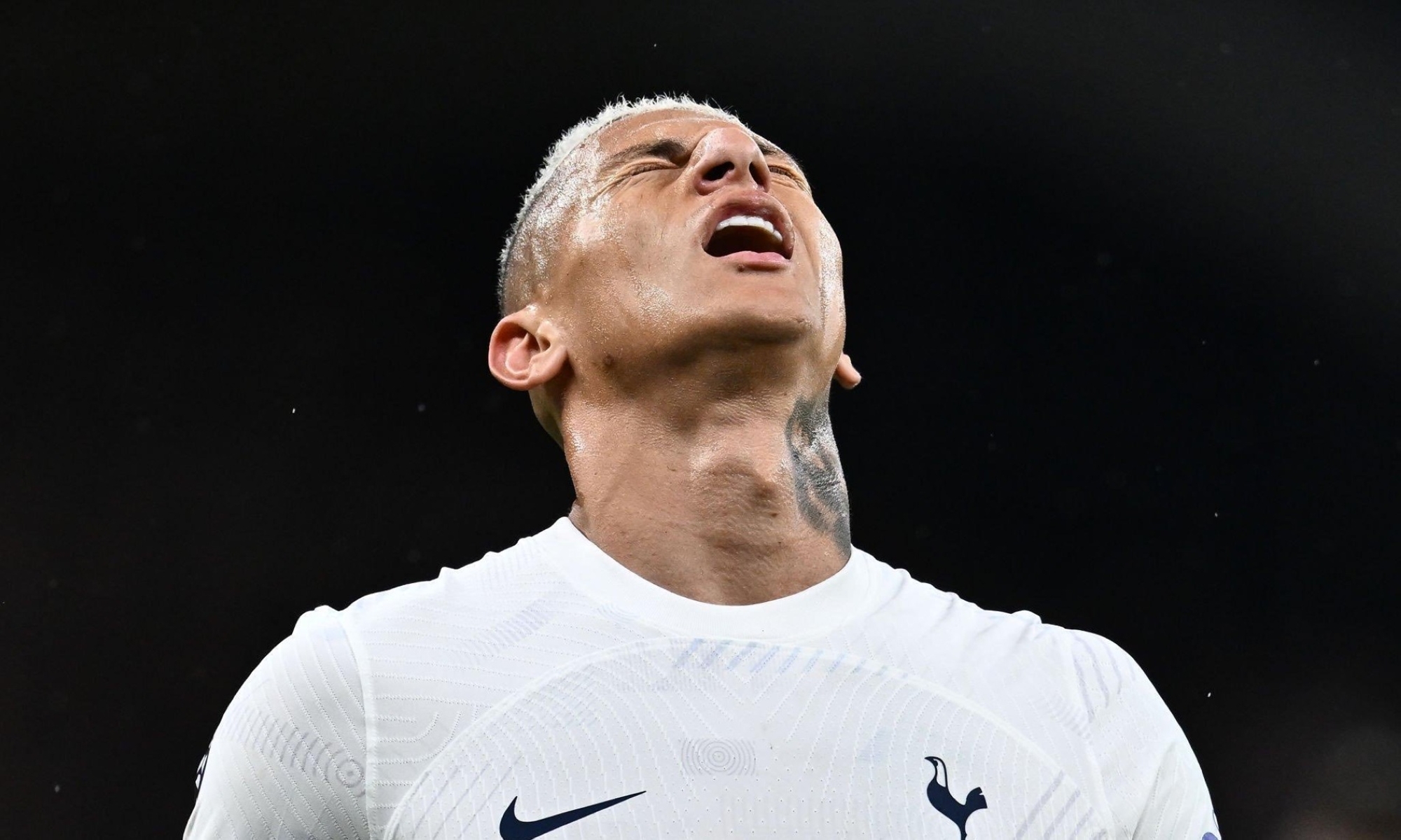 إصابة ريتشارليسون: ضربة لطموحات توتنهام في دوري الأبطال