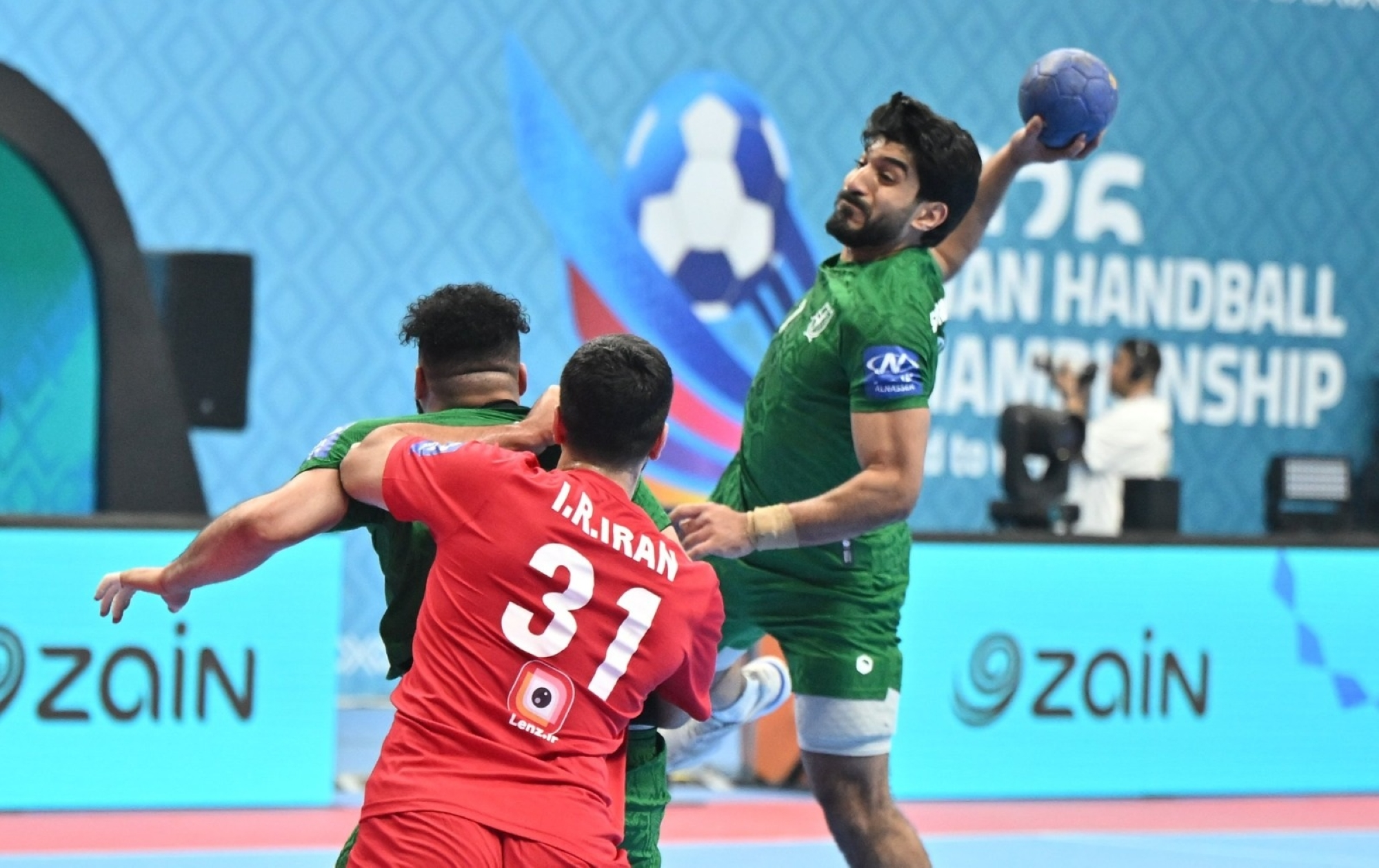 فوز أخضر اليد على إيران في بطولة آسيا لكرة اليد