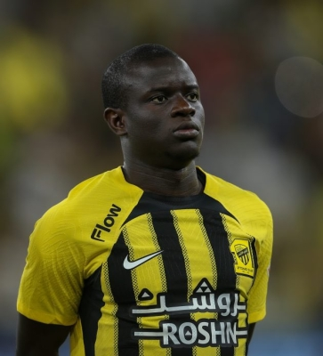 تعثر انتقال نجولو كانتي إلى فنربخشة بسبب الراتب الضخم