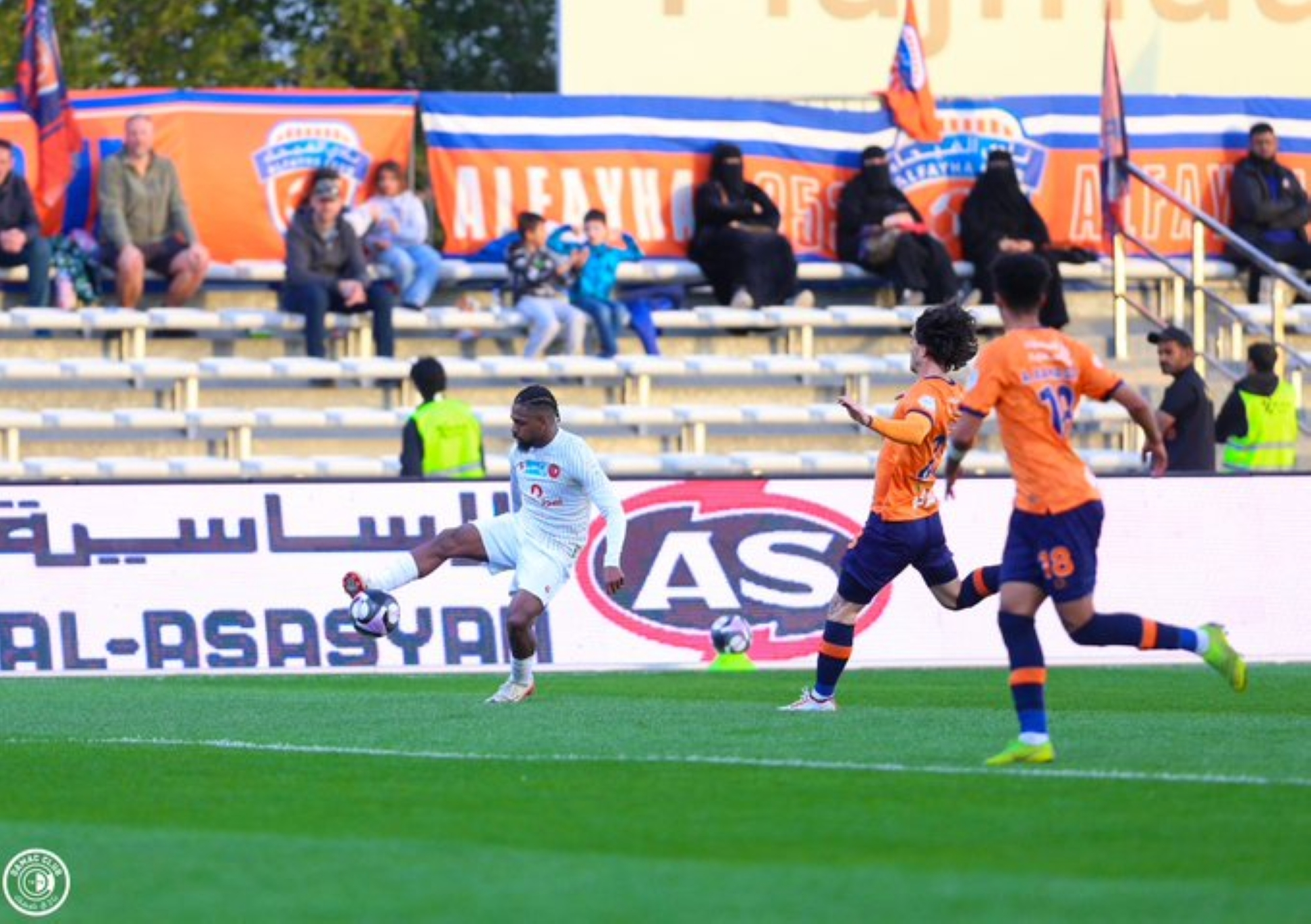 الفيحاء وضمك.. تعادل إيجابي في الجولة 16 من دوري روشن