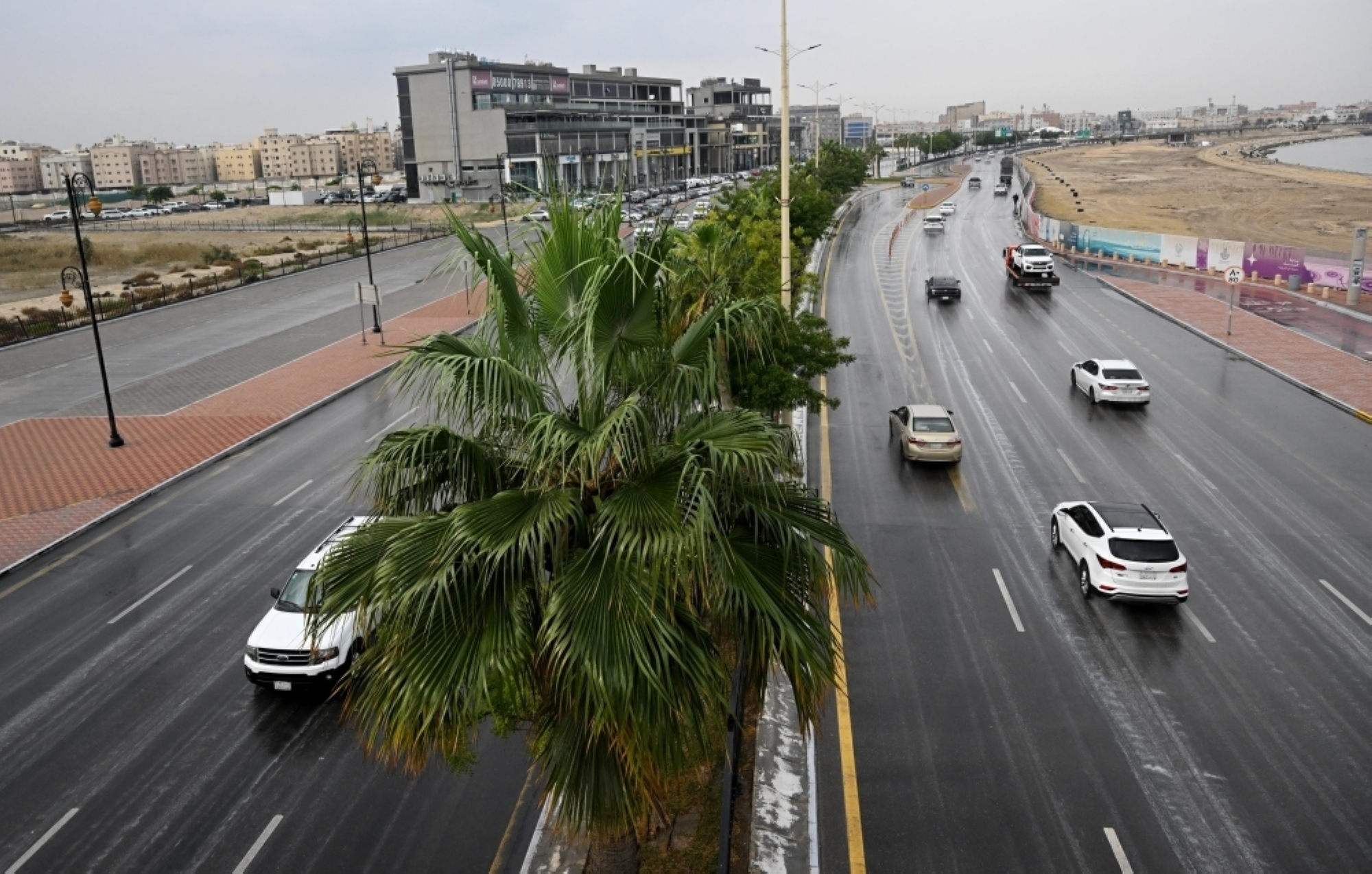 Saudi Arabia weather: Warnings of winds, dust, and rain in several regions