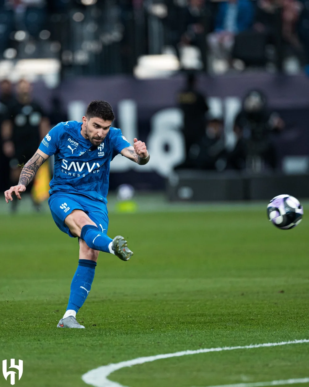 مانشستر يونايتد يستهدف روبن نيفيز لتعزيز خط وسطه