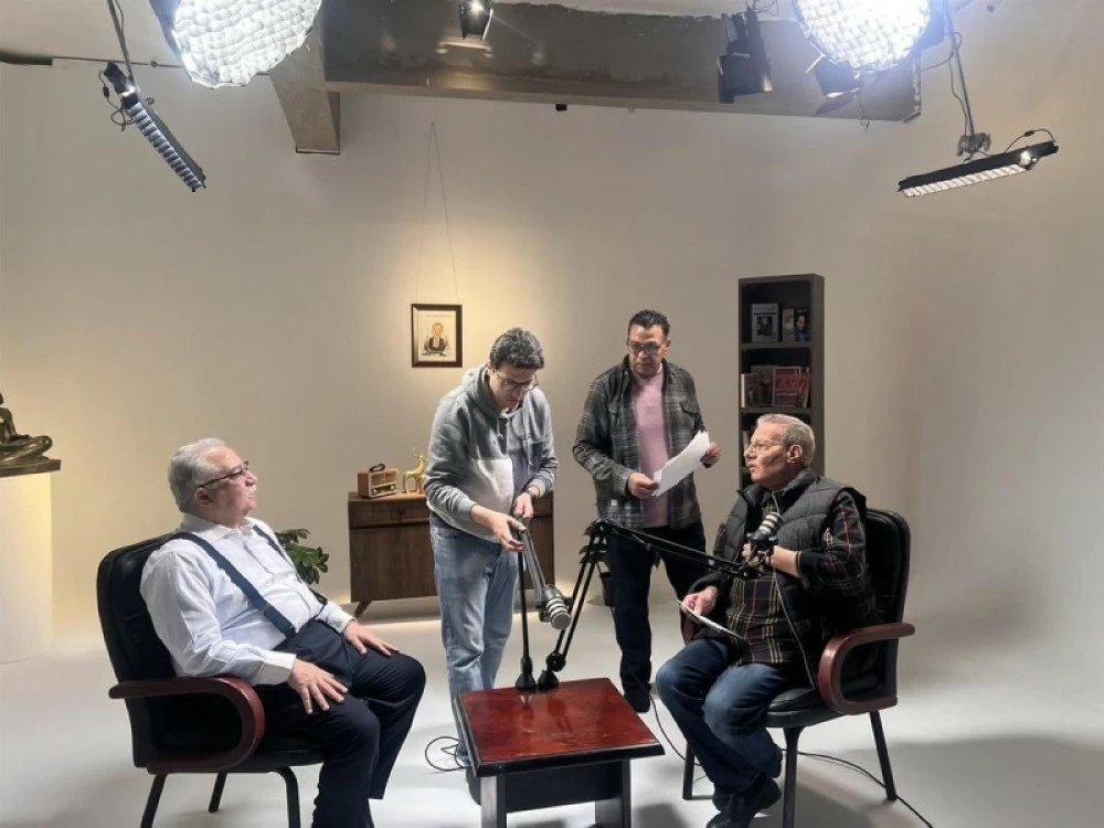 حقيقة وفاة إبراهيم عيسى وتفاصيل ظهوره الأخير نافياً الشائعات