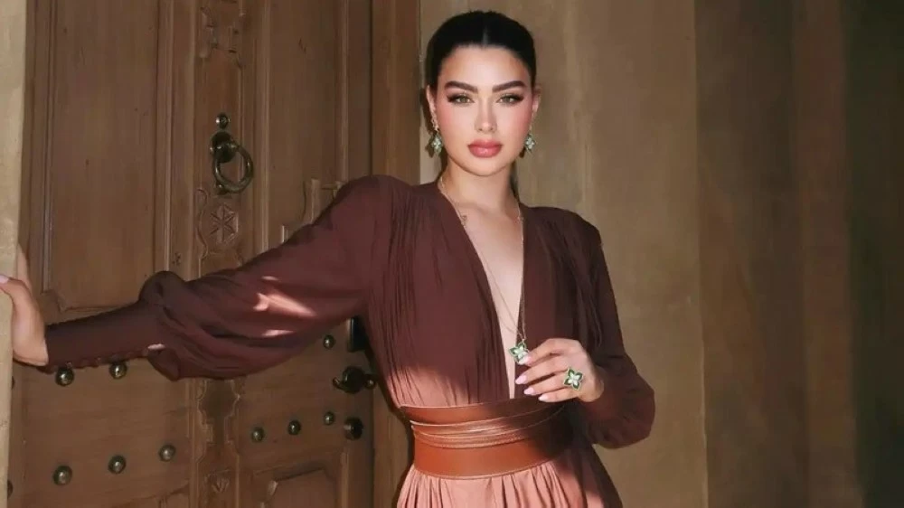 أول ظهور لروان بن حسين بعد سجن دبي وترحيلها