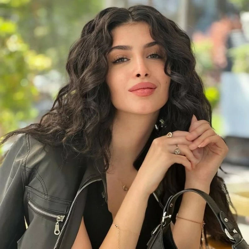 سارة بركة: الجمهور السعودي استثنائي وكواليس مسلسل علي كلاي