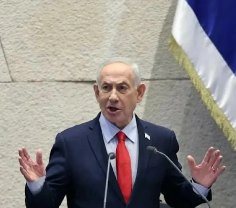 نتنياهو يؤكد تدمير مقر خامنئي ويرجح مقتله في طهران