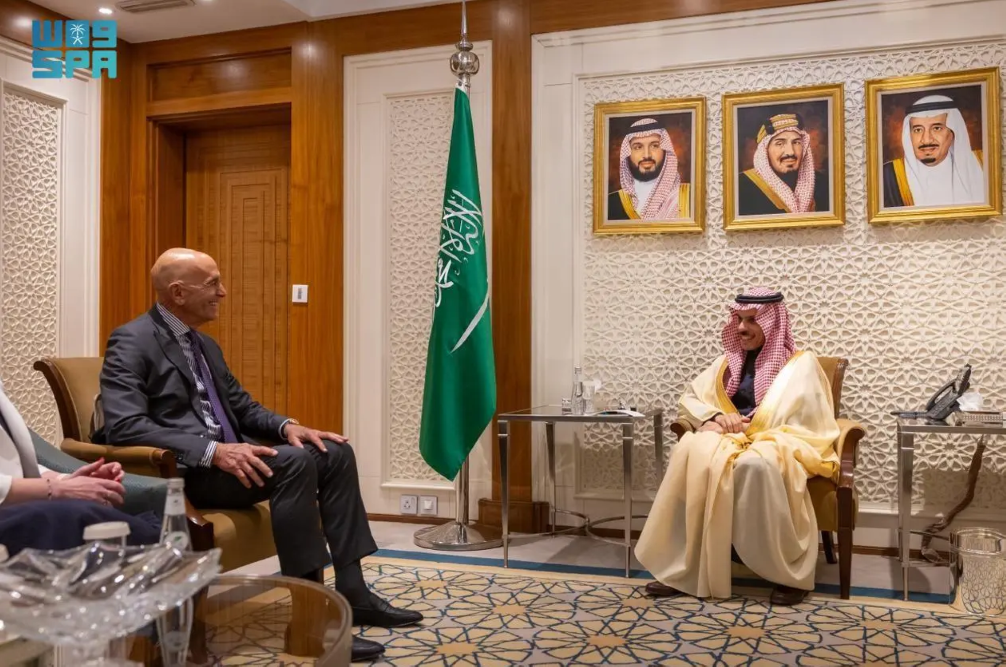 وزير الخارجية يبحث مستجدات سوريا مع المبعوث الأمريكي