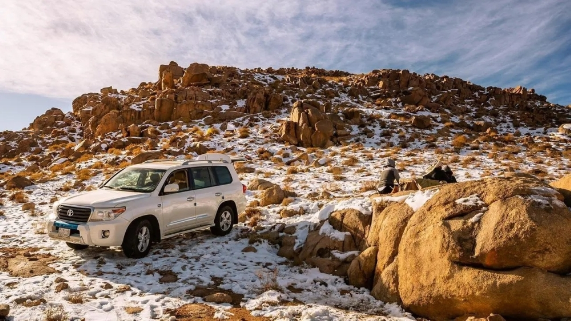 Saudi Arabia weather: Temperature drop in 4 regions, active winds and dust