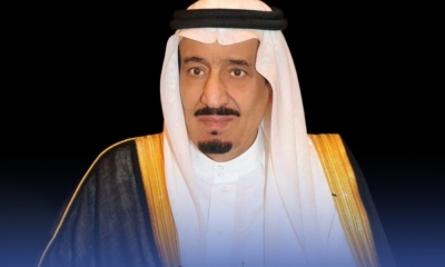 خادم الحرمين الشريفين يصل إلى جدة قادماً من الرياض