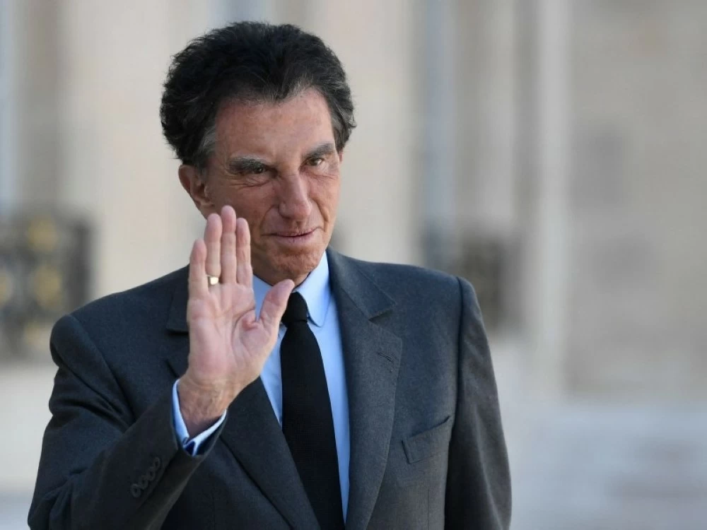 خليفة جاك لانغ في معهد العالم العربي: من الأوفر حظاً؟